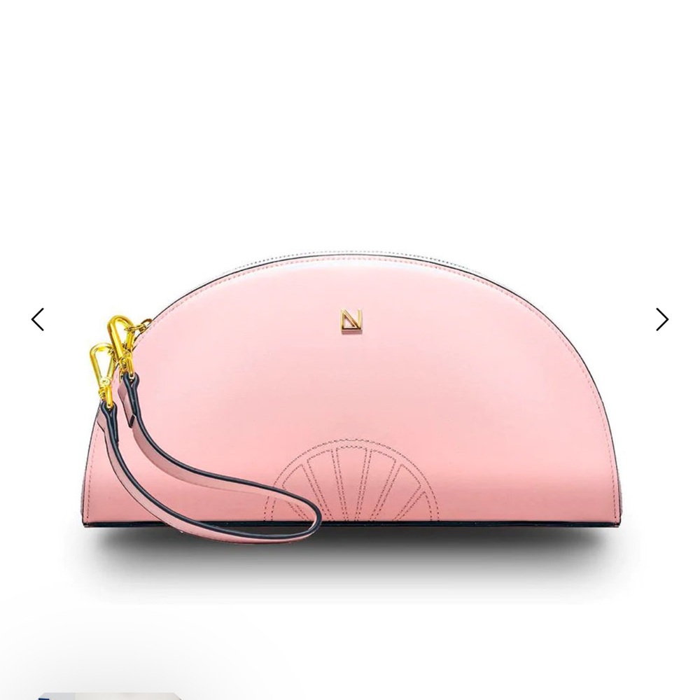 NWT Pink Lux & Nyx small fan bag w/ gold hardware